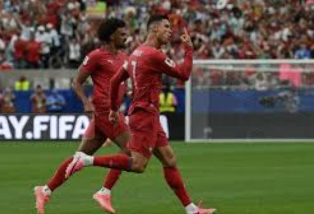 Kapten Timnas Portugal, Cristiano Ronaldo, menunjukkan kelasnya sebagai salah satu pesepak bola terbaik dunia dengan membawa Portugal meraih kemenangan telak 5-0 atas Uzbekistan pada laga Grup K Piala Dunia FIFA 2026.