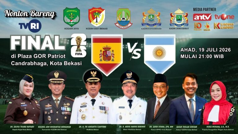 Final Piala Dunia FIFA 2026 yang mempertemukan Spanyol dan Argentina tidak hanya menjadi ajang adu gengsi dua raksasa sepak bola dunia, tetapi juga menjadi momentum mempererat kebersamaan masyarakat Kota Bekasi melalui Festival Rakyat Nusantara 2026 dan kegiatan nonton bareng (nobar) yang digelar Kamar Dagang dan Industri (KADIN) Kota Bekasi bersama Pemerintah Kota Bekasi, Kodim 0507/Bekasi, dan Polres Metro Bekasi Kota.