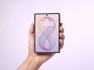 Samsung memperkenalkan Galaxy Z Fold8 dengan menawarkan perpaduan antara layar berukuran besar dan desain yang dirancang lebih praktis untuk menunjang mobilitas pengguna.