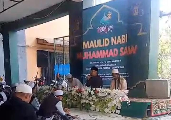 Peringatan Maulid Nabi Muhammad SAW di Masjid Baiturrahman DCA, Apartemen Delta Cakung, menjadi momentum memperkuat kepedulian sosial sekaligus kegiatan keumatan masyarakat.