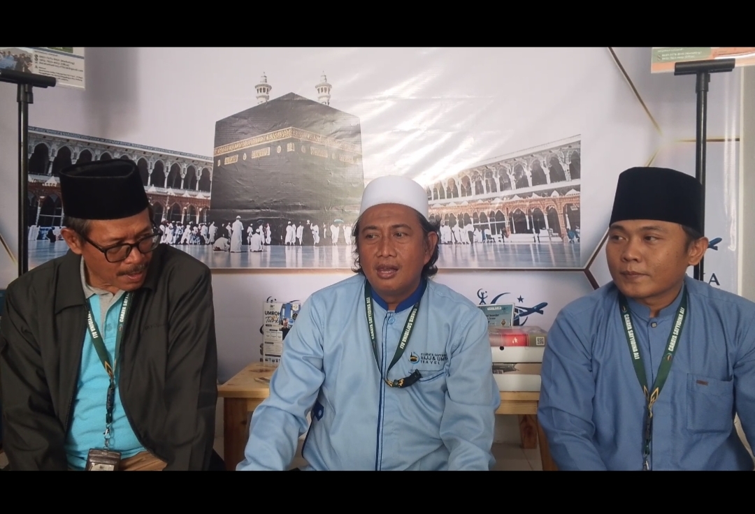 Persiapan keberangkatan jemaah umrah Baraka Mumtaz PT Cahaya Sayyidina Ali terus dilakukan.